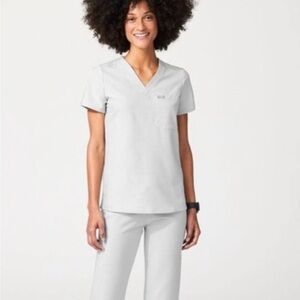 FIGS SPACE GREY TOP (LIMITED COLOR)